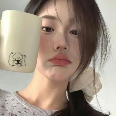 美女蛇岛求生